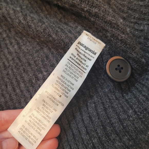 Patagonia Womens Recycled Wool Blend Button Up Dark Grey Cardigan Sweater Size S - Picture 7 of 8